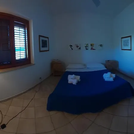 Villa Punta Lunga *