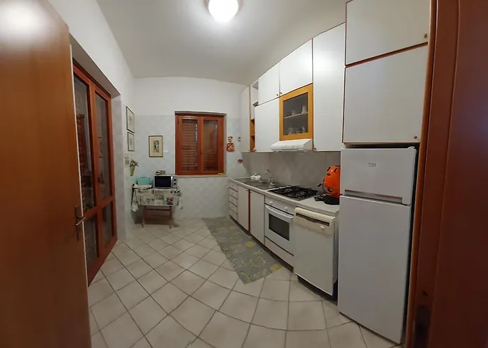 Вилла Punta Lunga