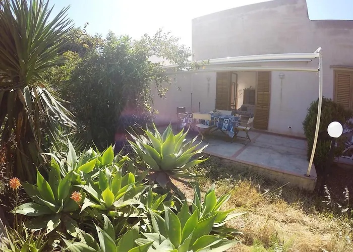 Punta Lunga * Фавиньяна