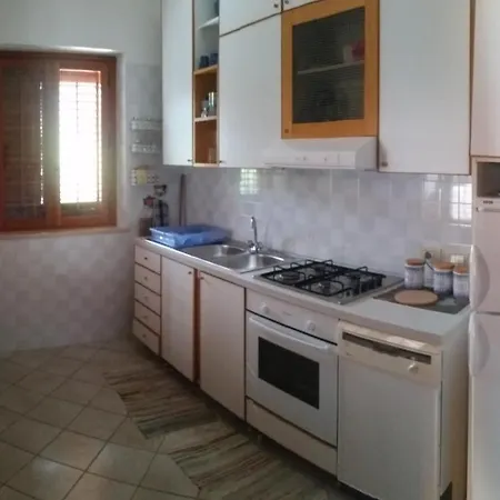 Punta Lunga فيلة فافينانا